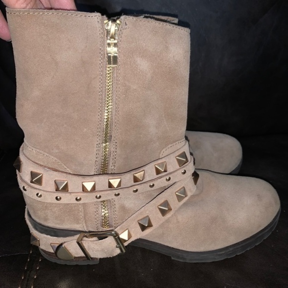 BCBG Suede boots gold stud belted 8​